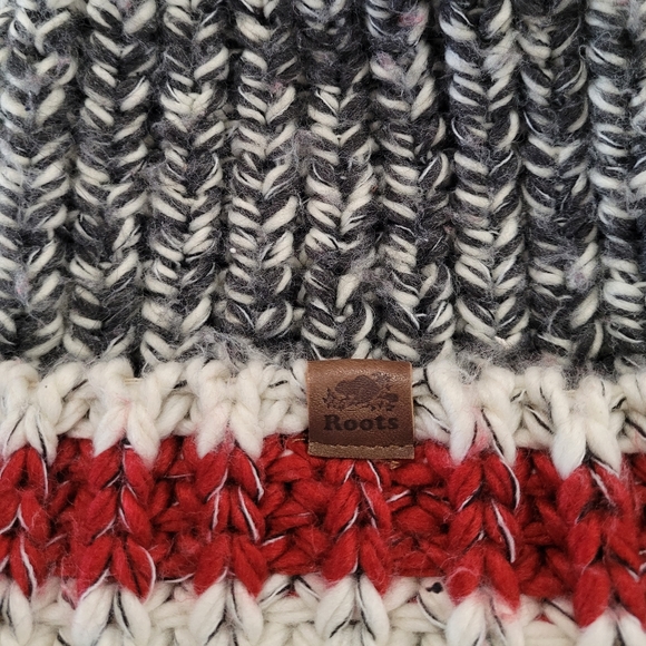 Roots iconic winter cabin hat - Picture 5 of 7